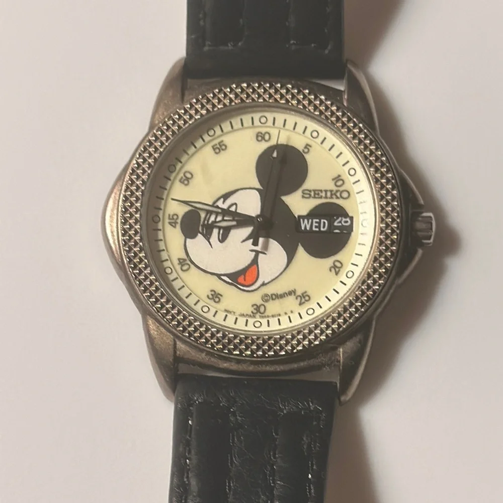Disney Seiko Lumbrite Mickey Mouse Watch! Chronograph! Rare!